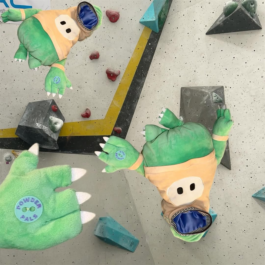 Green Fall Guy Dragon - Powder Pals